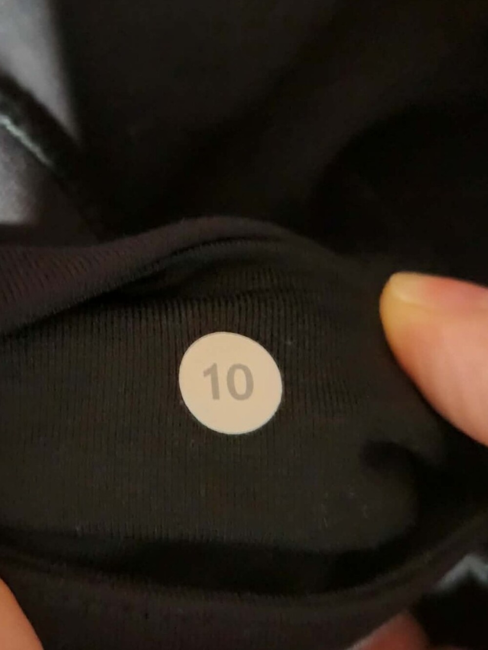 Lululemon Wunder Under Leggings Size 10 Black 29" - Picture 4 of 5